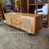 Buffet Minimalis 2 Pintu 3 Laci New Variasi Rotan Rangka Kayu Jati