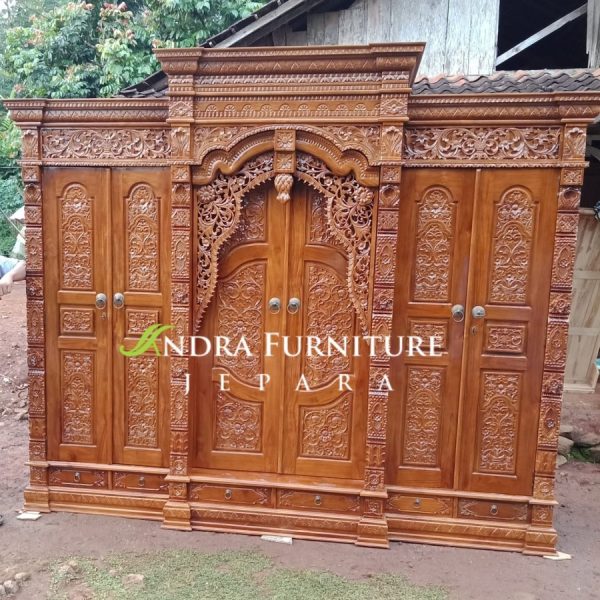 Almari pakaian gebyok spanyolan 6 pintu full kayu jati, almari mahkota