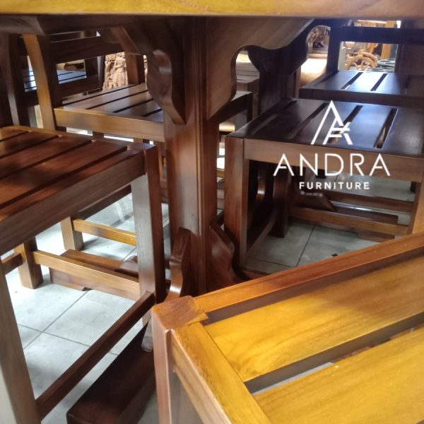 set meja makan 6 kursi kualitas bagus tebal kayu jati