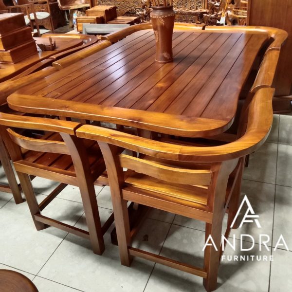 set meja makan 6 kursi kualitas bagus tebal kayu jati