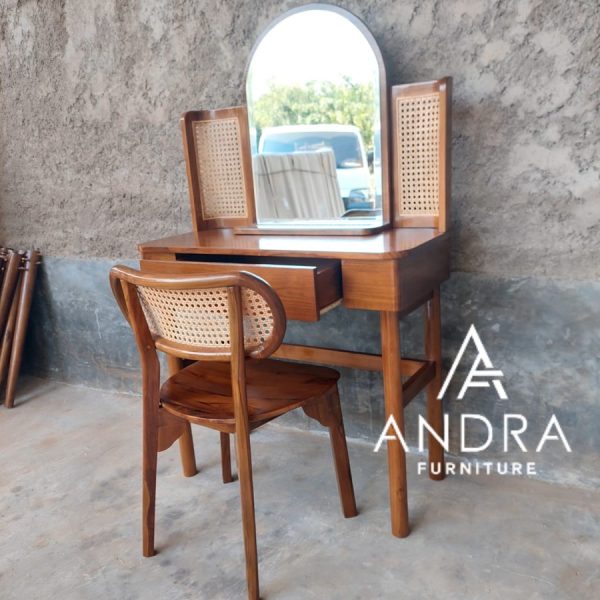 Meja Rias Unik rotan cermin kayu jati minimalis