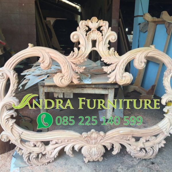 41e1040b-de81-41d7-ae24-01fde21562ee Set Meja Konsul Plus Mirror Classic Syailendra Ukir