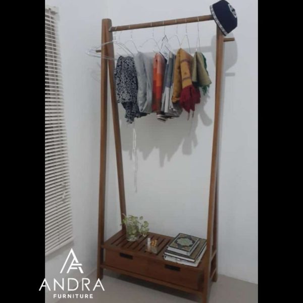 6e01e729-2691-4705-a42a-70921846bb90 Gawangan Baju Plus 2 Laci