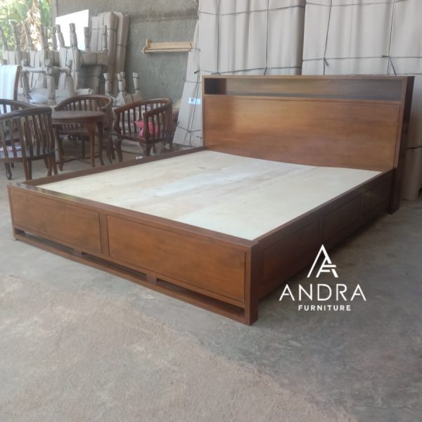 Dipan Minimalis Rak Modern Garis Bahan Kayu Jati Custom