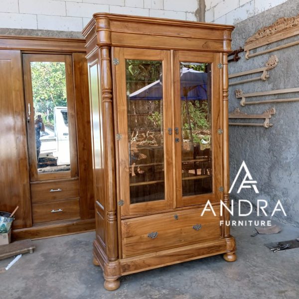 Almari Pajangan Kain Batik, Lemari Kain Bahan Jati Tarikan Kunci Antik