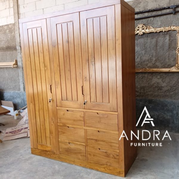 Lemari Pakaian Lemari Baju Banyak Laci Dan Rak Kayu Jati Berkualitas