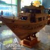 Miniatur Kapal Pesiar, Souvenir Pajangan Kapal Hias Kayu Jati