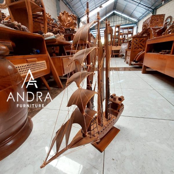 Kapal Layar Pajangan Unik Pinishi kayu Jati Panjang 40 CM