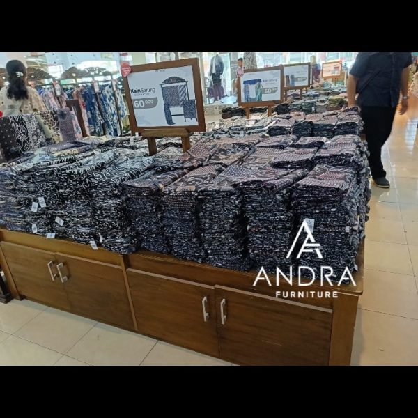 Rak Meja Pajangan Baju, Meja Jati Bazar Pajangan Baju, Buffet Pajangan