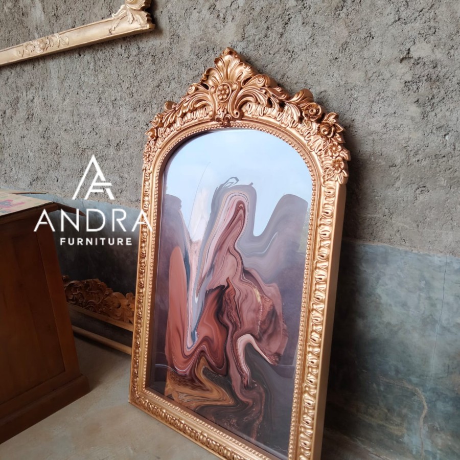 figura foto keluarga,pigura ukir klasik gold kualitas hnya frame saja