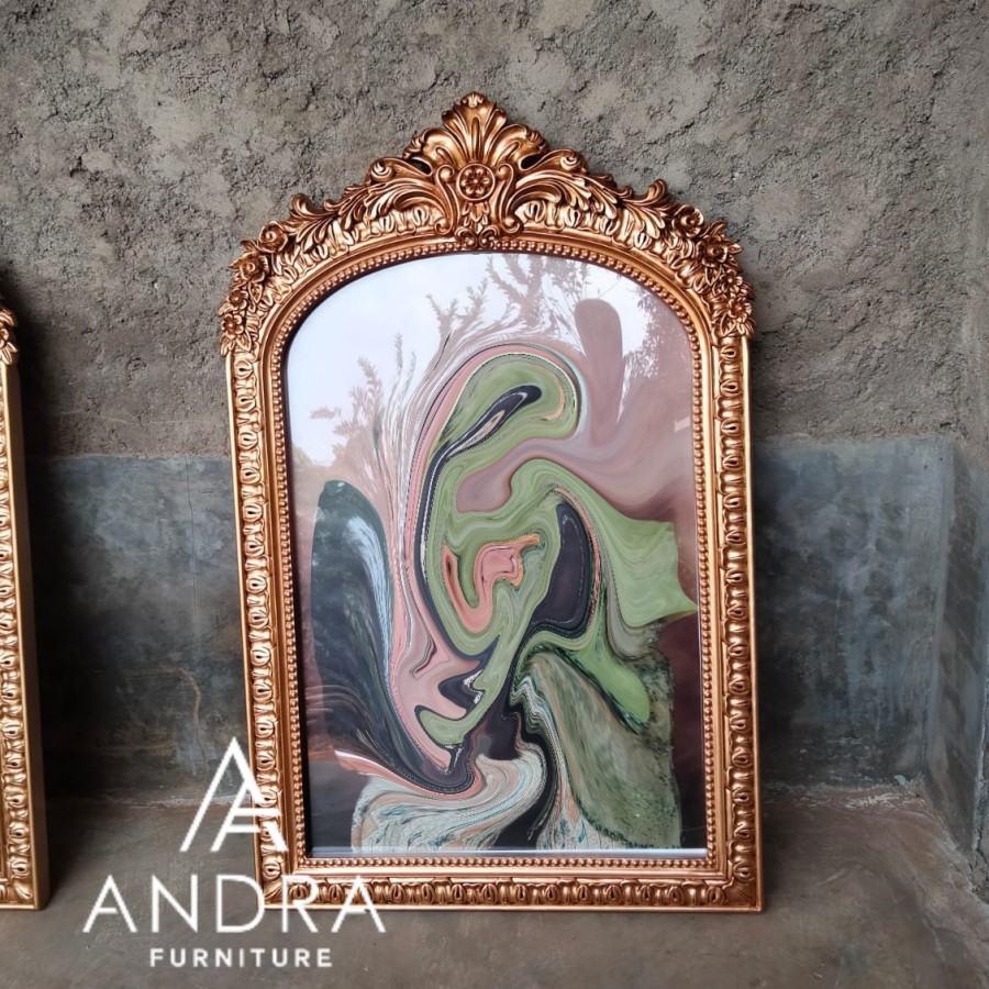 figura foto keluarga,pigura ukir klasik gold kualitas hnya frame saja