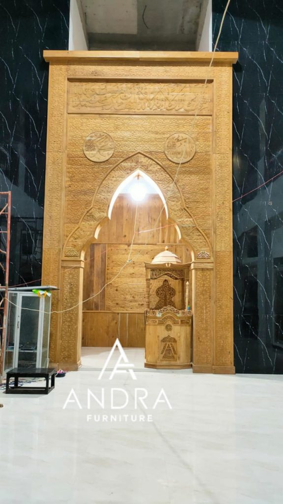 Mihrab Masjid Jati Ukir Kaligrafi Ukiran Jepara, Hiasan Mimbar Masjid