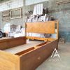 Dipan Minimalis 160x200 CM 2 Laci Kayu Jati Heardboard Ukir Salur