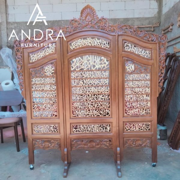 812c3584-0754-4a50-8bbe-bbf05b453641 sketsel kayu jati ukir ayat kursi, alfatihah, alqadr sketsel arab