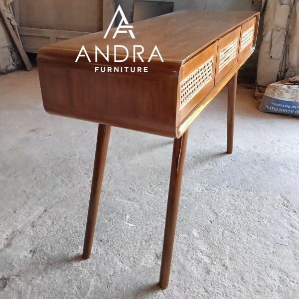 meja konsul minimalis rotan 3 laci bahan kayu jati pilihan
