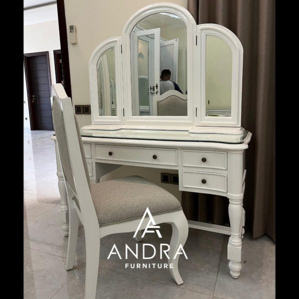 set meja rias putih cantik klasik include kursi warna putih duco set meja rias putih cantik klasik include kursi warna putih duco