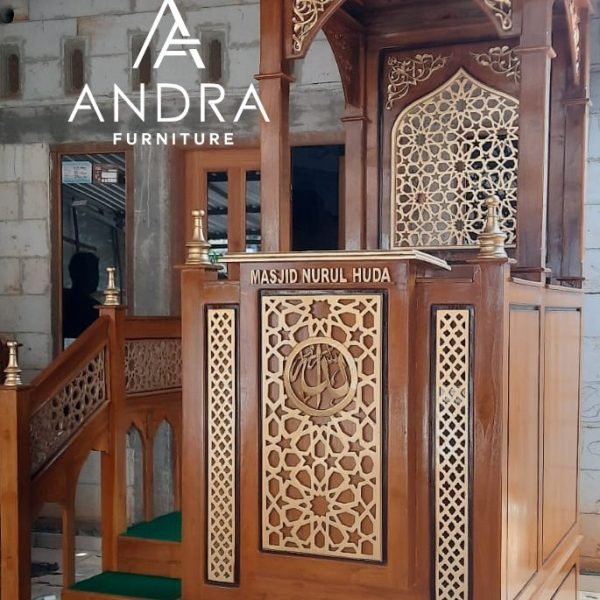 Mimbar khutbah, mimbar masjid, mimbar ukiran kayu jati,mimbar tangga A