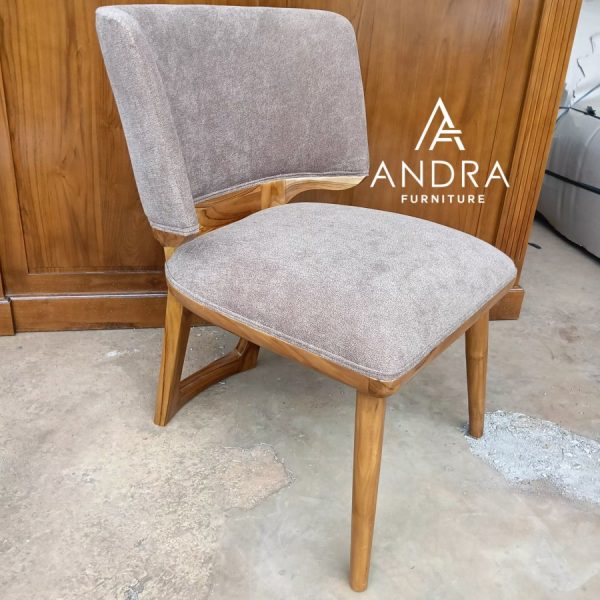 Kursi makan kayu jati sofa empuk sandaran unik kayu jati serbaguna kokoh berkuali