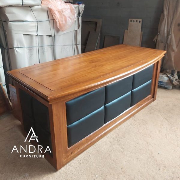 meja kantor exclusive, meja direktur, meja kerja manajer kayu jati new