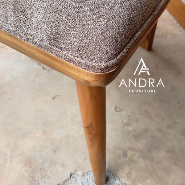 Kursi makan kayu jati sofa empuk sandaran unik kayu jati serbaguna kokoh berkuali