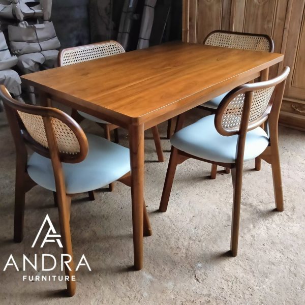set kursi meja makan kafe dan resto kayu jati, jok busa sandaran rotan