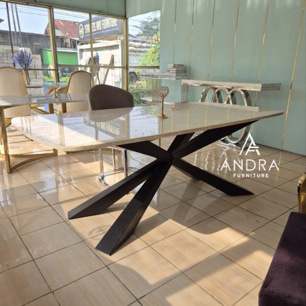 Meja Makan Marmer Kaki Besi Elegan – Kuat, Mewah & Tahan Lama!