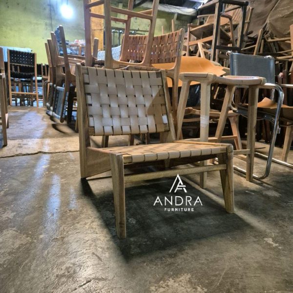 0890ce955ec44c6cb3fdbadd685a2645~tplv-aphluv4xwc-origin-jpeg kursi teras santai anyaman kulit rangka jati, kursi teras jok kulit asli, kursi santai original leather