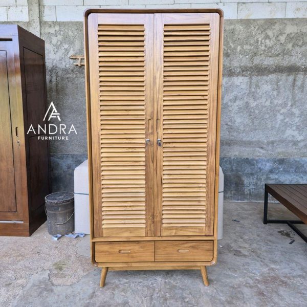 almari jati 2 pintu jalusi krepyak gantungan ambalan plus 2 laci luar bahan kayu jati