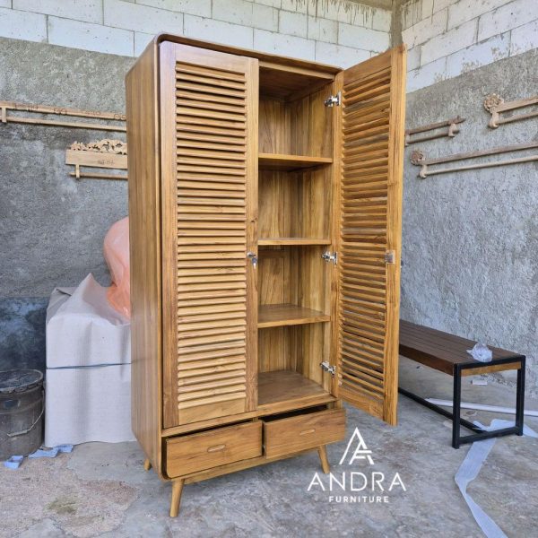 almari jati 2 pintu jalusi krepyak gantungan ambalan plus 2 laci luar bahan kayu jati