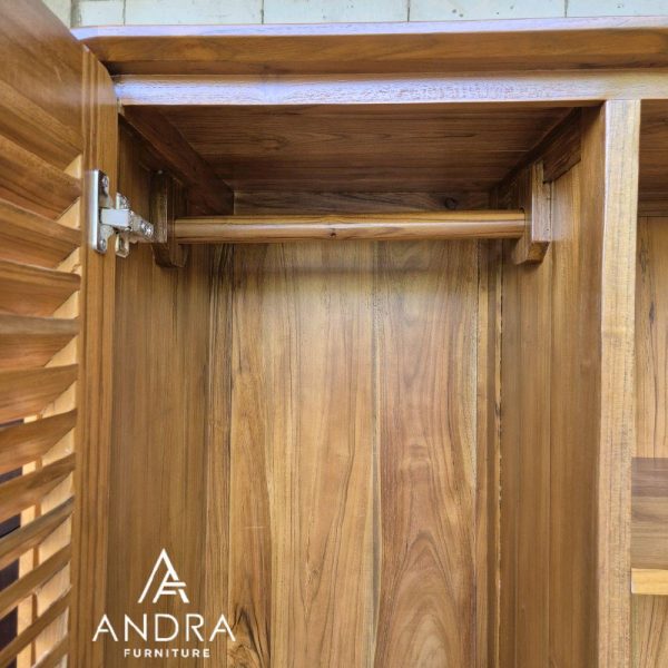 almari jati 2 pintu jalusi krepyak gantungan ambalan plus 2 laci luar bahan kayu jati