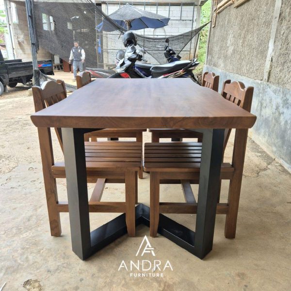 set kursi makan 4 kursi unik top jati tebal variasi pinggir alami kaki besi