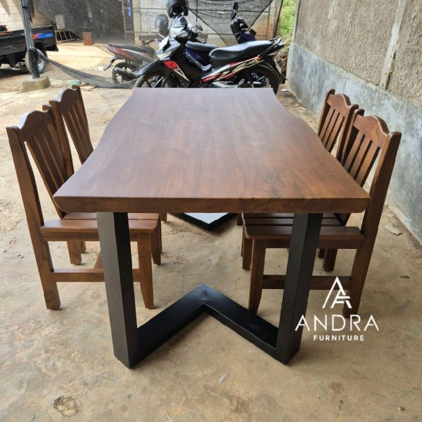 set kursi makan 4 kursi unik top jati tebal variasi pinggir alami kaki besi