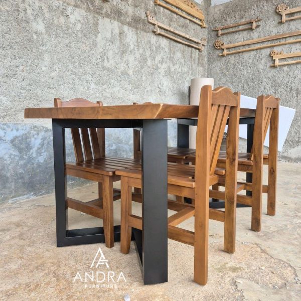 set kursi makan 4 kursi unik top jati tebal variasi pinggir alami kaki besi