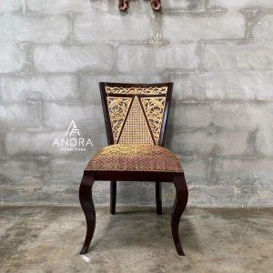 Kursi Makan Jati Ukir unik khas daerah Kombinasi Rotan & Kain Songket