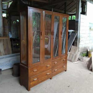 Almari pajangan kaca minimalis 4 pintu dan 4 laci superior kayu jati
