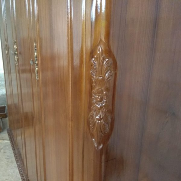 Almari pakaian 4 pintu kayu jati, lemari besar bahan full kayu jati