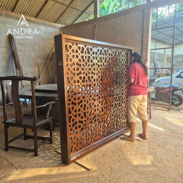 Partisi Penyekat Ruangan Kayu Jati Minimalis Custom