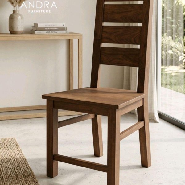 Kursi Makan Minimalis Kayu Jati Sandaran Dudukan Tebal