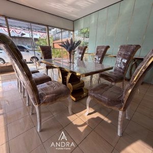 Meja Makan 8 Kursi Stainless Gold Top Marmer Carara