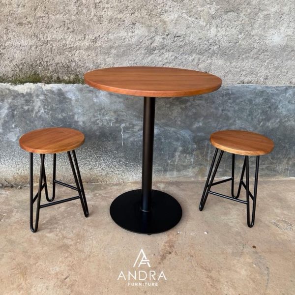 Set Meja Bulat Kafe 2 Kursi Besi Minimalis