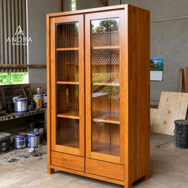 Almari buku kaca 2 pintu minimalis 2 laci kayu jati.