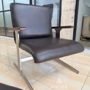 Kursi Kantor Mewah Kaki Stainless with armrest