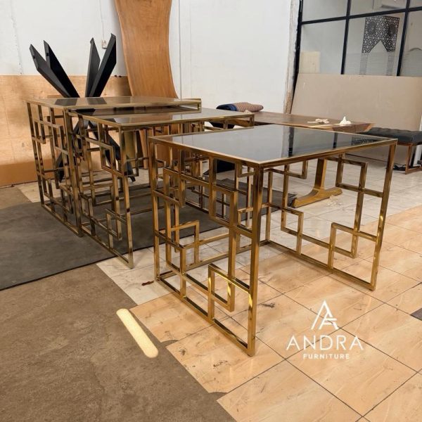 Nesting Table Rangka Stainless Gold  Elegan dan Modern 